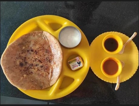 Just Parathas Logo